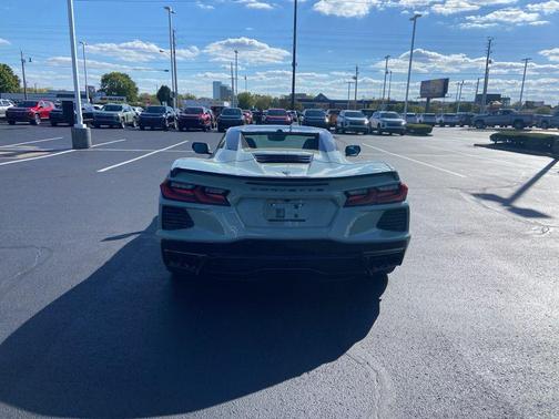 2024 Chevrolet Corvette Stingray w/2LT