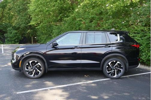 2023 Mitsubishi Outlander SE 2.5 2WD