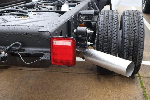 Summit White 2026 Chevrolet Silverado 3500 LT
