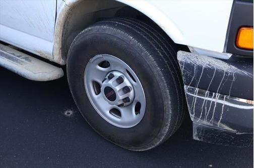 2023 GMC Savana 2500 Work Van