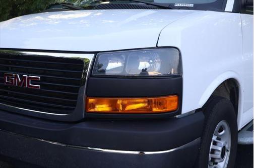 2023 GMC Savana 2500 Work Van