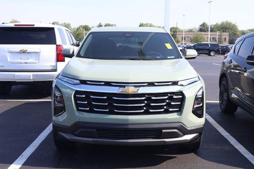 Cacti Green 2026 Chevrolet Equinox 1LT