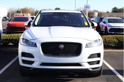 2017 Jaguar F-PACE 35t Premium