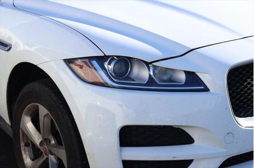 2017 Jaguar F-PACE 35t Premium