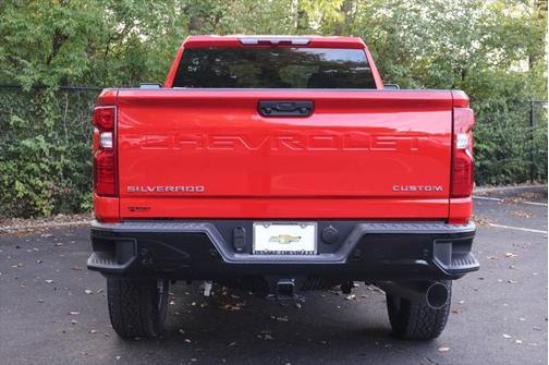 2025 Chevrolet Silverado 2500 Custom