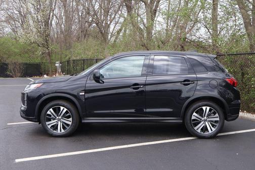 2026 Mitsubishi Outlander Sport 2.0 ES