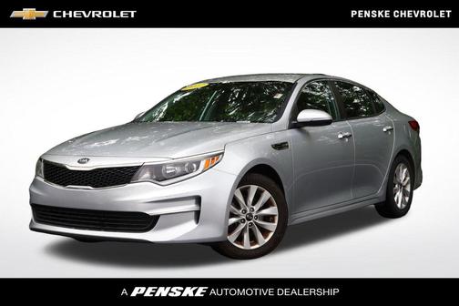 Sparkling Silver 2017 Kia Optima LX