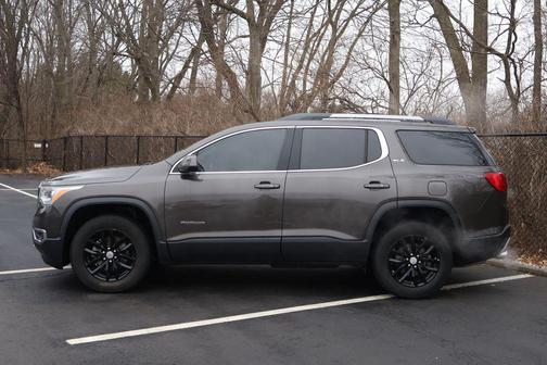 2019 GMC Acadia SLE-2