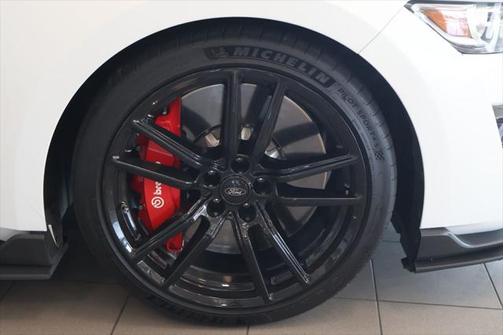2020 Ford Shelby GT500 Base