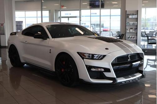 2020 Ford Shelby GT500 Base