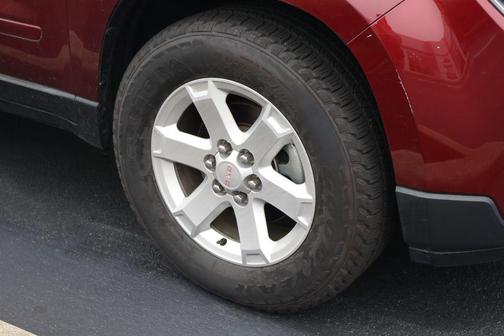 2016 GMC Acadia SLE-2