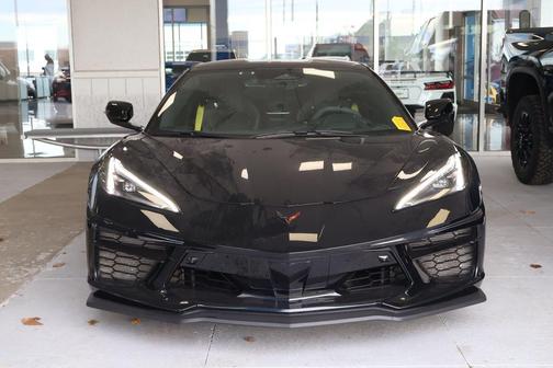 2025 Chevrolet Corvette Stingray w/2LT