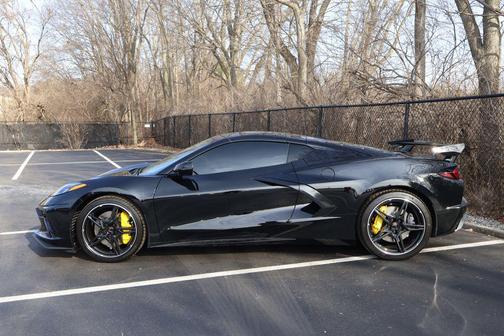 2025 Chevrolet Corvette Stingray w/2LT