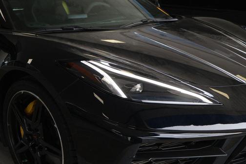 2025 Chevrolet Corvette Stingray w/2LT