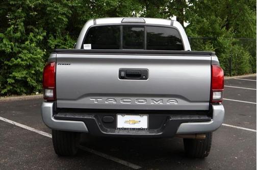 2019 Toyota Tacoma SR