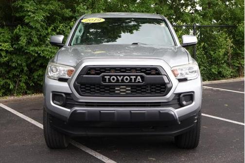 2019 Toyota Tacoma SR