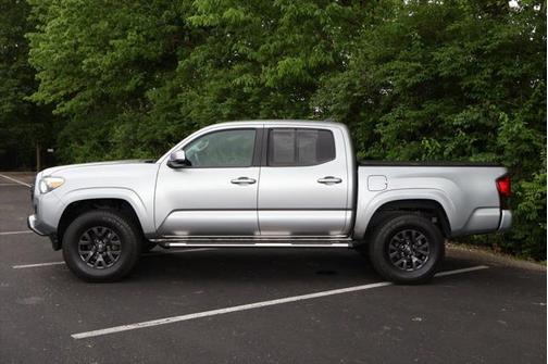 2019 Toyota Tacoma SR