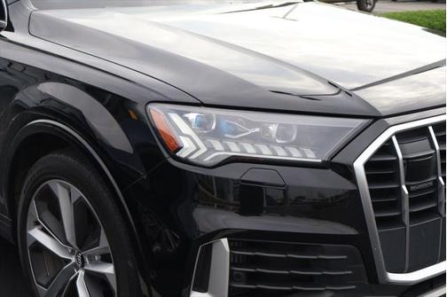 2020 Audi Q7 55 Prestige