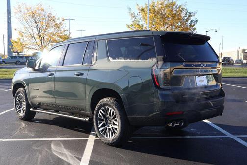 2026 Chevrolet Suburban Z71, 4WD