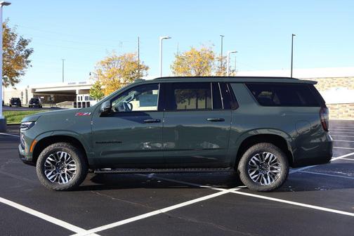 2026 Chevrolet Suburban Z71, 4WD
