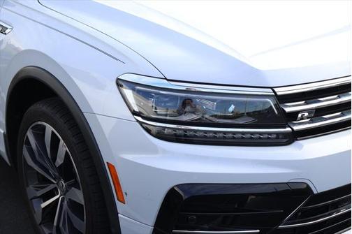 2019 Volkswagen Tiguan 2.0T SEL R-Line 4MOTION