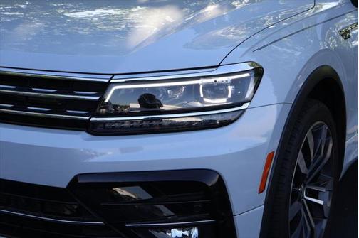 2019 Volkswagen Tiguan 2.0T SEL R-Line 4MOTION