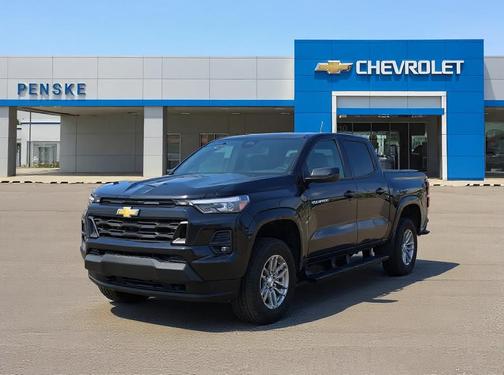 Black 2026 Chevrolet Colorado LT