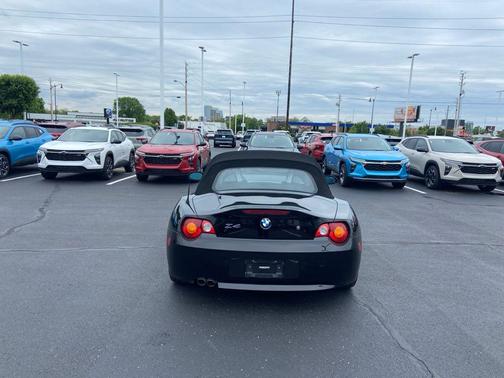 Black 2003 BMW Z4 3.0i Roadster