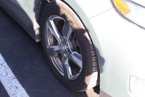 2012 Chevrolet Volt Base