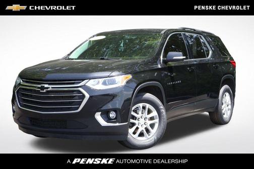Black Metallic 2020 Chevrolet Traverse LT Cloth