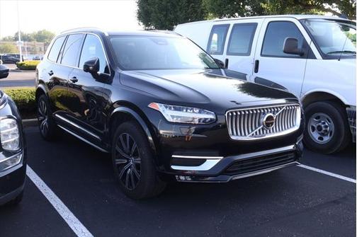 2024 Volvo XC90 B6 Plus Bright Theme 7-Seater
