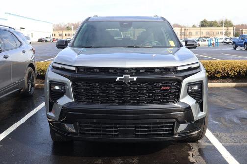 2025 Chevrolet Traverse RS