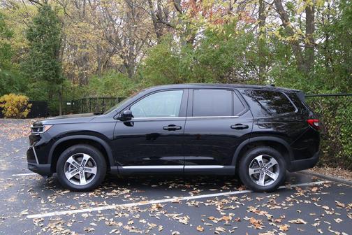 2025 Honda Pilot EX-L
