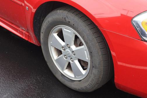 Victory Red 2009 Chevrolet Impala LT
