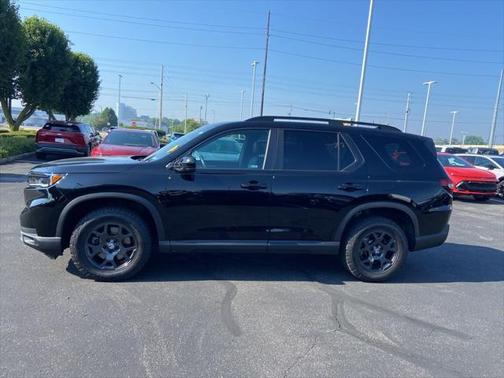 2025 Honda Pilot TrailSport