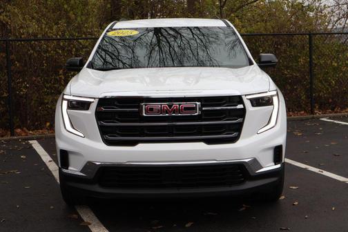 2025 GMC Acadia FWD Elevation