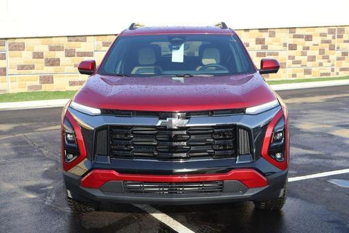Radiant Red Tintcoat 2026 Chevrolet Equinox FWD ACTIV