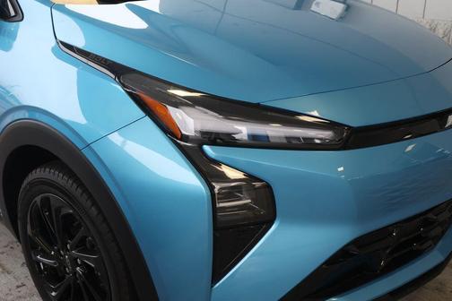 Marina Blue Metallic 2027 Chevrolet Bolt RS