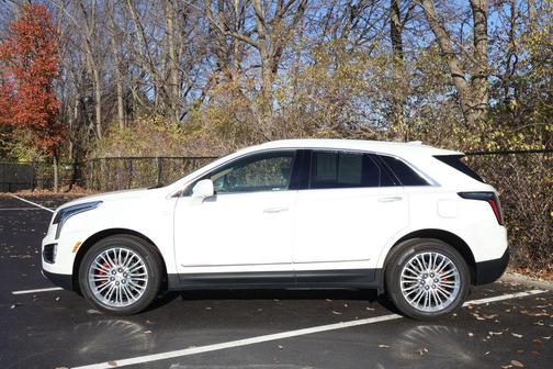 2018 Cadillac XT5 Platinum
