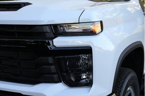 2025 Chevrolet Silverado 2500 WT