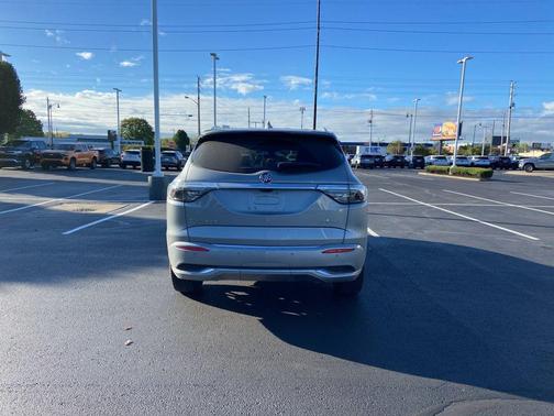 2024 Buick Enclave Avenir AWD