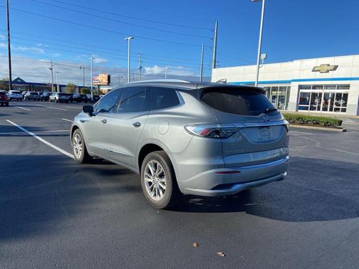 2024 Buick Enclave Avenir AWD