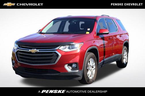 Cajun Red Tintcoat 2018 Chevrolet Traverse LT Cloth