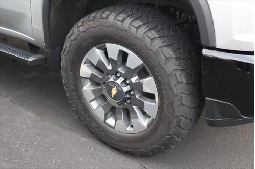 2022 Chevrolet Silverado 2500 Custom
