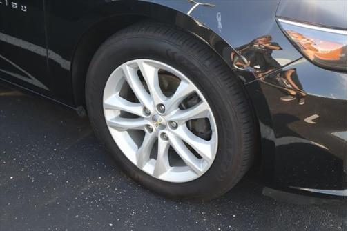 2017 Chevrolet Malibu 1LT