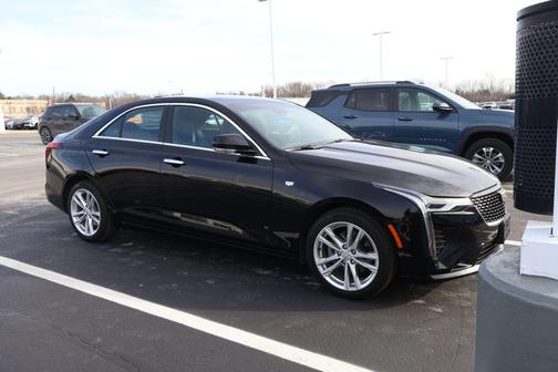 2024 Cadillac CT4 Luxury