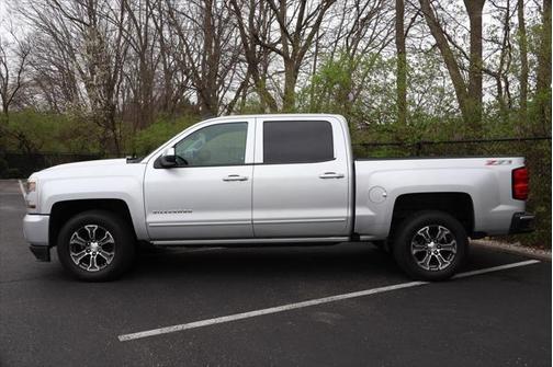 2017 Chevrolet Silverado 1500 2LT