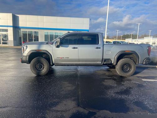 2024 GMC Sierra 2500 AT4X