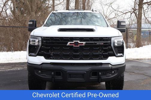 2024 Chevrolet Silverado 2500 4WD Crew Cab Standard Bed ZR2