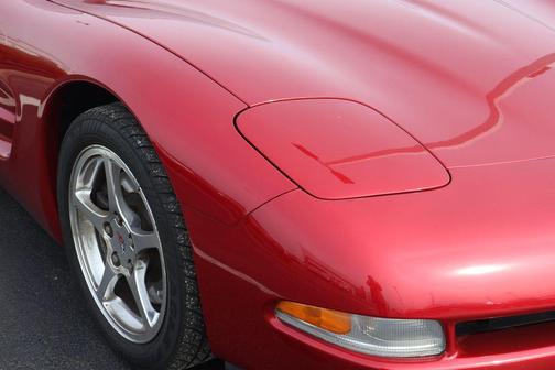 2002 Chevrolet Corvette Base